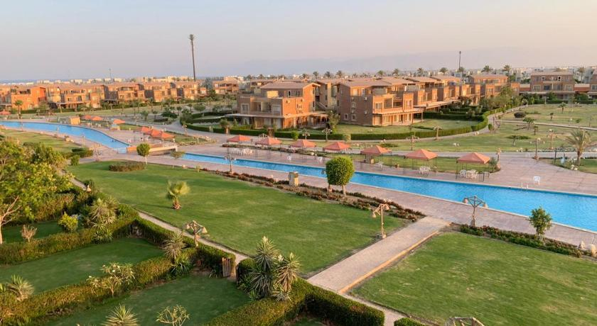 Marina Wadi Degla Resort Families Only, 'Ataqah