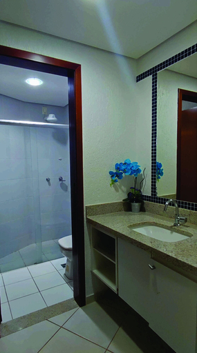 Bathroom 3, HotFérias Flat Enseada pesca permitida, Caldas Novas