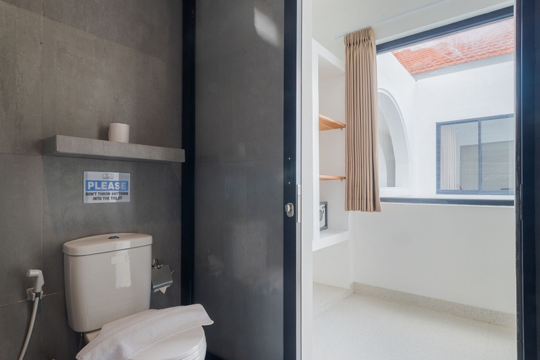 Bathroom 4, The Simore, Badung
