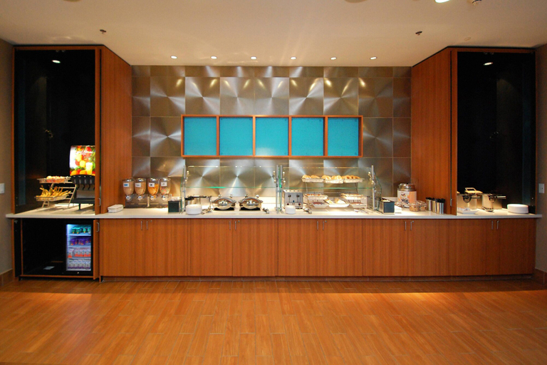 Food & Drinks 5, SpringHill Suites Las Vegas North Speedway, Clark