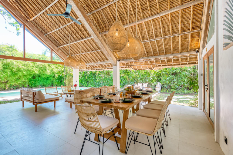 Food & Drinks, Villa Indigo - 5-BDR with huge pool and garden, Badung
