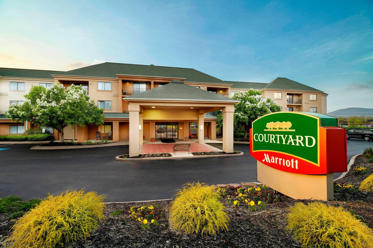 Exterior & Views 2, Courtyard by Marriott State College, Centre