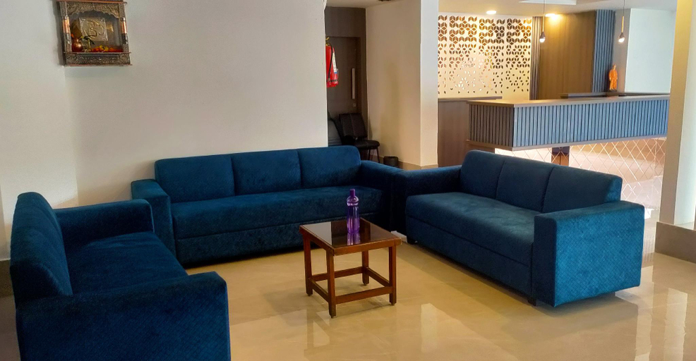 Public Area 2, Emerald Retreat, Pune