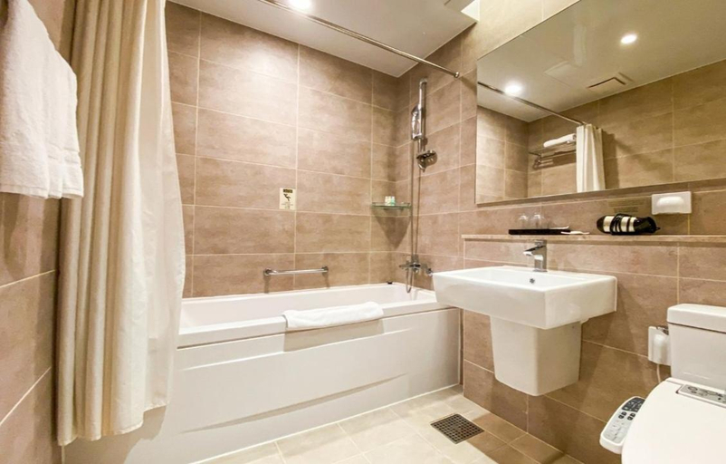 Bathroom 5, Haeundae Wide Ocean View Hotel, Haeundae