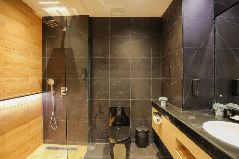 Bathroom 3, ETK Patong, Pulau Phuket
