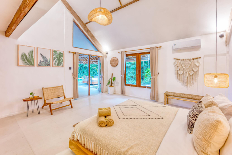 Bedroom 3, Villa Indigo - 5-BDR with huge pool and garden, Badung