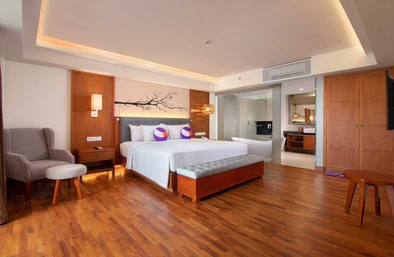 Bedroom 4, FOX Hotel Jimbaran Beach, Badung