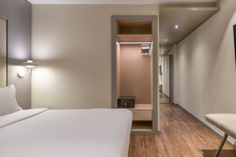 Bedroom 2, AC Hotel Som by Marriott, Barcelona