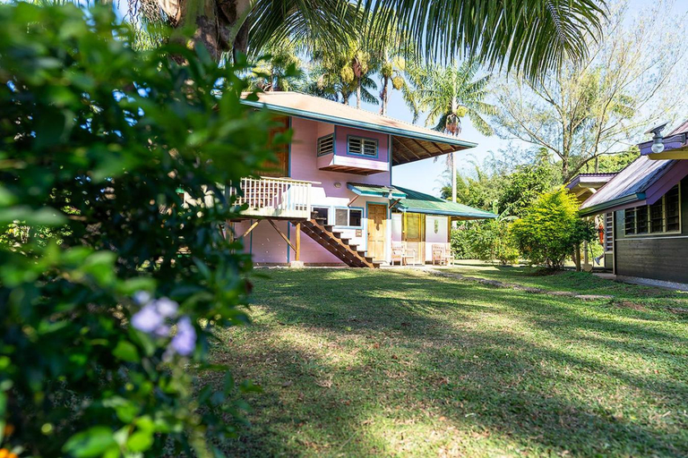 Others 4, Heimanarii's Lodge - Fare Manu