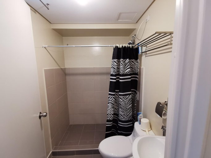 Bathroom 4, Avida Davao by davaobnb & Lemonique Homes, Davao City