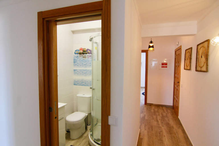 Bathroom, Lagoa Central by Homing, Lagoa