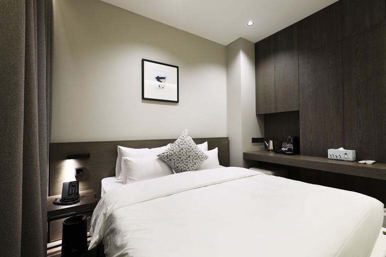 Bedroom 3, Bundang (Seohyeon) Business Hotel Kind-KYND, Seongnam
