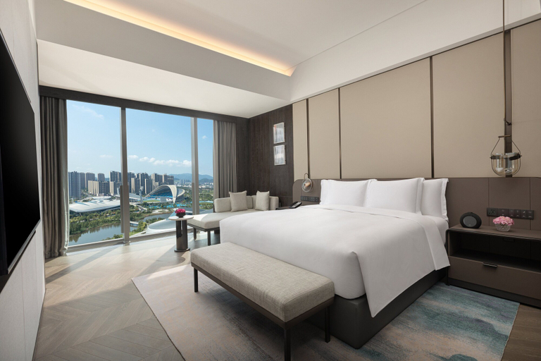 Bedroom 4, Crowne Plaza JIANGMEN BINJIANG, Jiangmen
