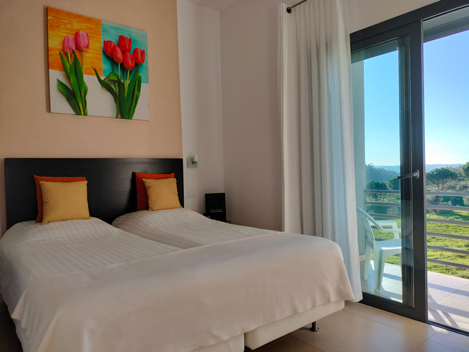 Bedroom 3, Casa Ceedina Bed and Breakfast, Batalha