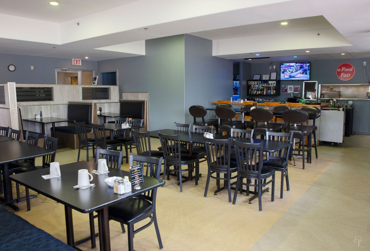 Food & Drinks 5, All Stay Suites, Division No. 13