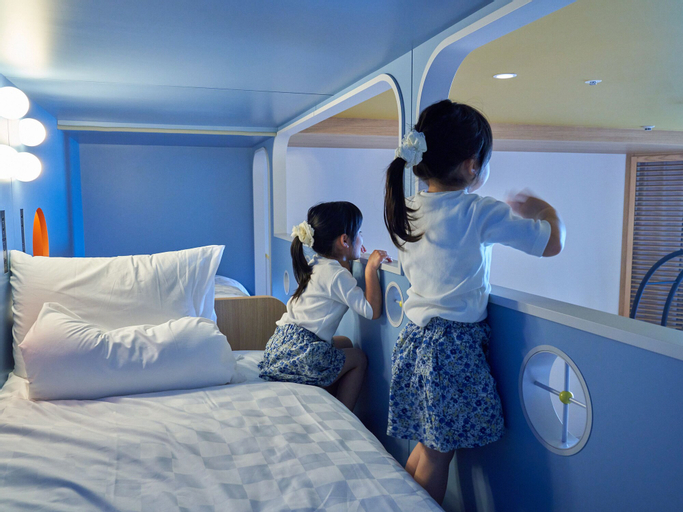 Bedroom 8