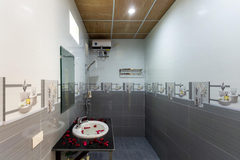 Bathroom 4, Trang An Family Homestay, Hoa Lư