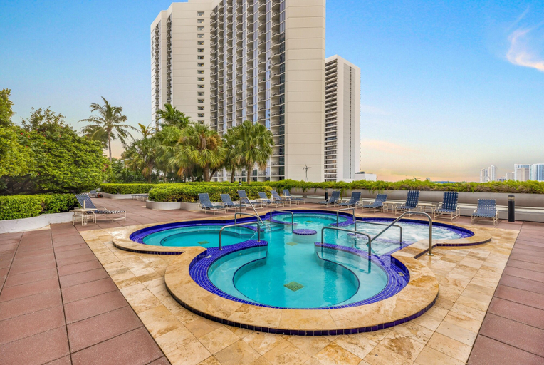 Sport & Beauty 3, Cozy Oceanview Retreat on the Bay, Miami-Dade