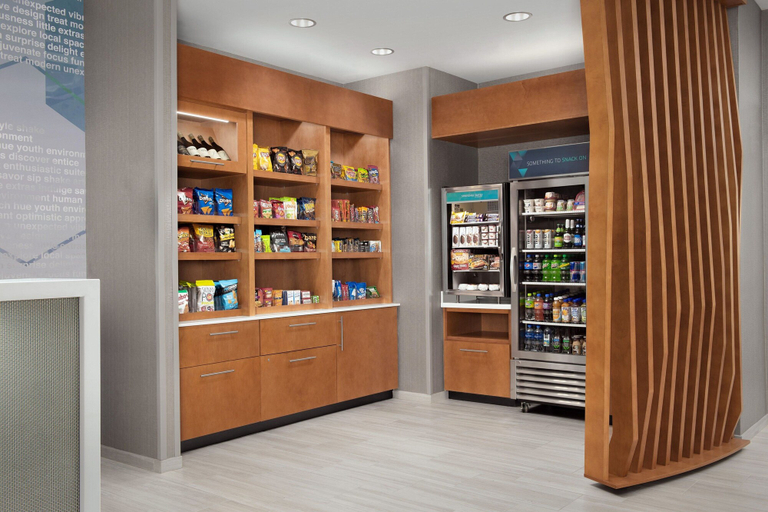 Food & Drinks 5, Springhill Suites By Marriott Fayetteville I 95, Cumberland