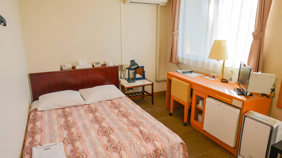 Bedroom 2, Business Hotel Hayashi, Shimonoseki