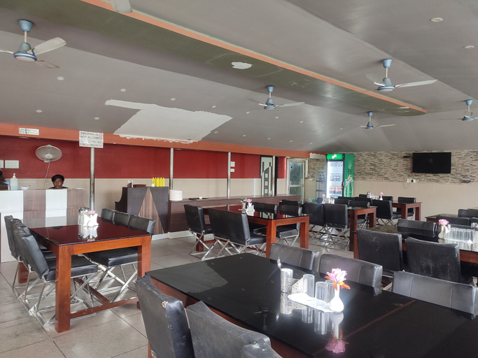 Food & Drinks 5, Maa Greenery View, Alipurduar