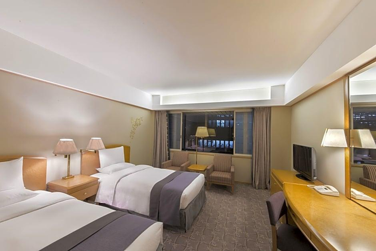Bedroom 23