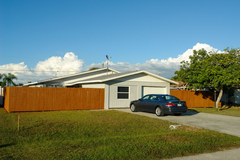 Exterior & Views, Summerwind Studios, Lee