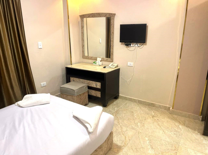 Bedroom 3, Nun Pyramids INN, Unorganized in Al Jizah