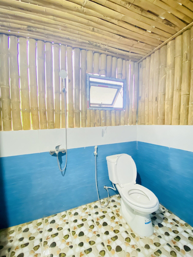 Bathroom 3, Co Lau Village, Bảo Thắng
