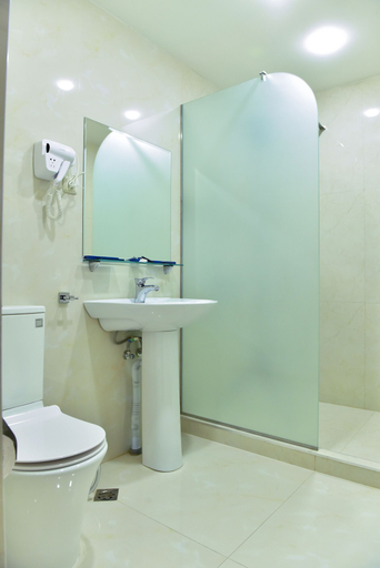 Bathroom 4, Macao Hotel, Yerevan