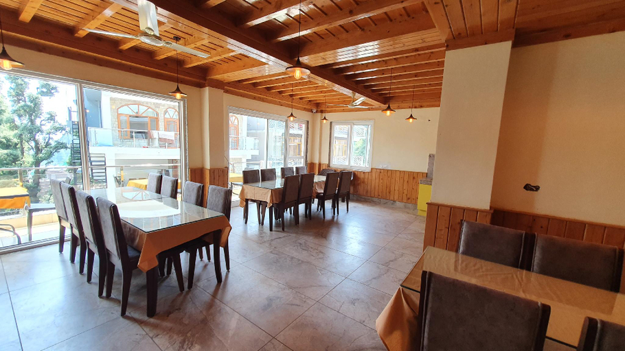 Food & Drinks 5, Nomadic Inn, Kangra