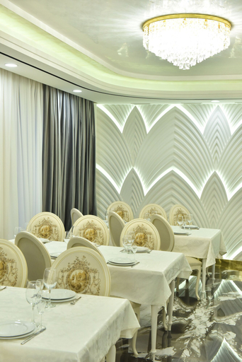 Food & Drinks 5, Macao Hotel, Yerevan