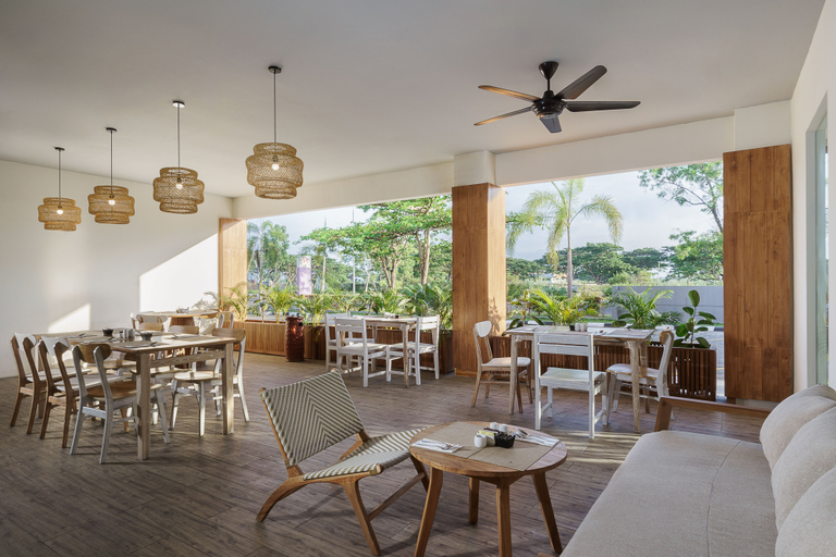 Food & Drinks 4, Swiss-Belcourt Lombok, Lombok