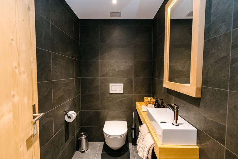 Bathroom 4, Seven Alpina Boutique Hotel, Prättigau/Davos