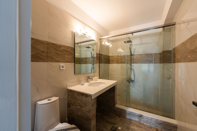 Bathroom 5, Sweet Home Apartments, South Aegean