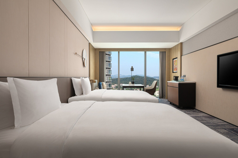 Bedroom 4, Crowne Plaza JIANGMEN BINJIANG, Jiangmen