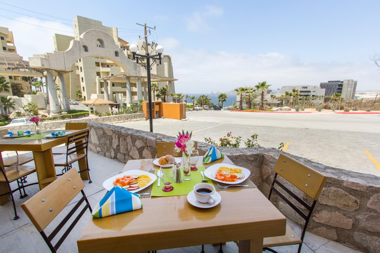 Food & Drinks 3, Sunrock Condo Hotel, La Paz