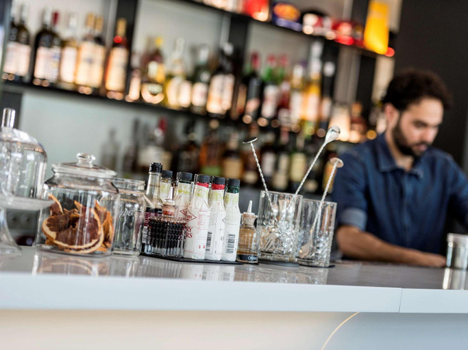 Food & Drinks 5, Molitor Hotel & Spa Paris - MGallery Collection, Hauts-de-Seine