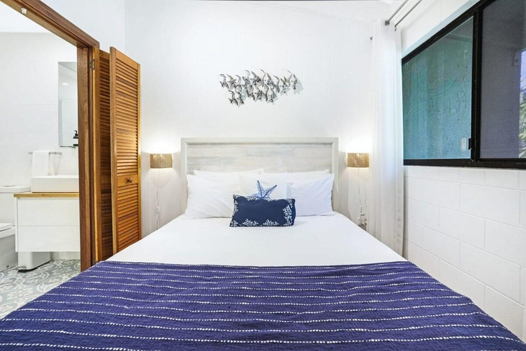 Bedroom 3, Sandy Feet Hideaway at Four Mile Beach, Douglas