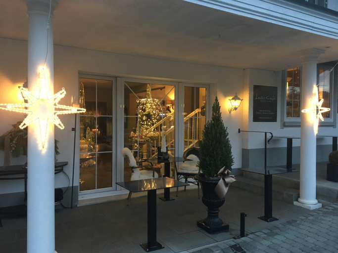 Others 5, Landcafe mit Mini Hotel, Burgdorf