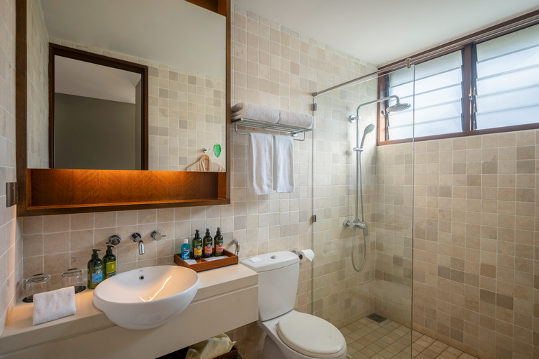 Bathroom 5