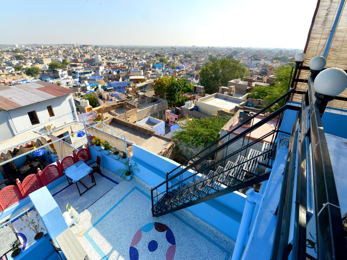 Others 3, L G Guest House, Jodhpur