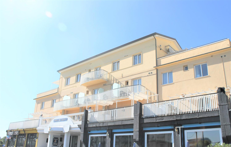 Others 3, Residence Fiorella, Rimini