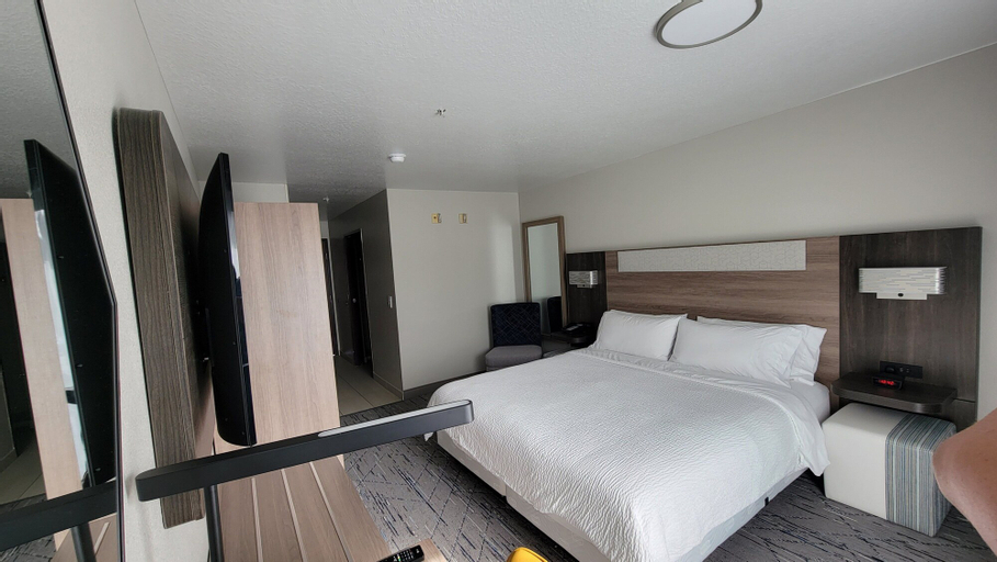 Bedroom 22