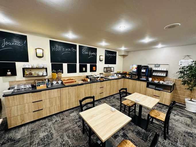 Food & Drinks 5, Hotel Le Passiflore, Charente