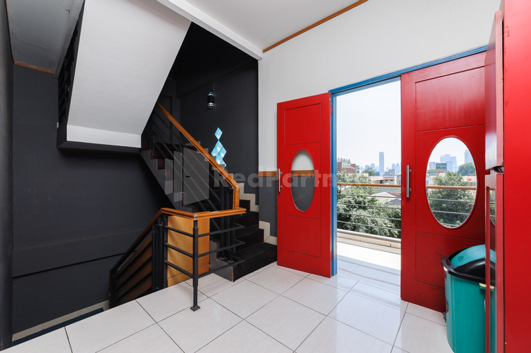 Others 5, Ian Hotel Jaksa Mitra RedDoorz, Central Jakarta