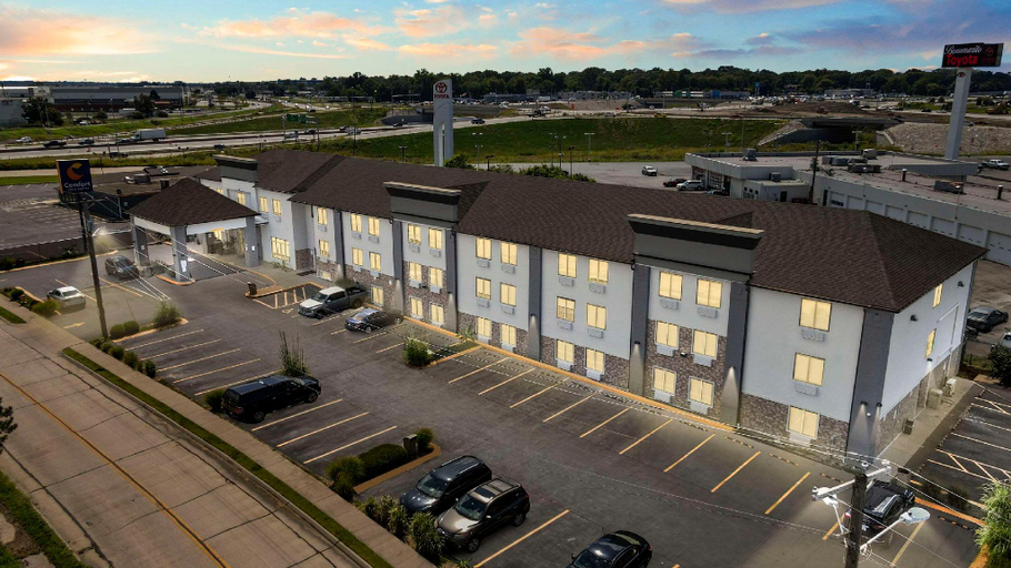 Exterior & Views 2, Comfort Inn & Suites Hazelwood - St. Louis, Saint Louis