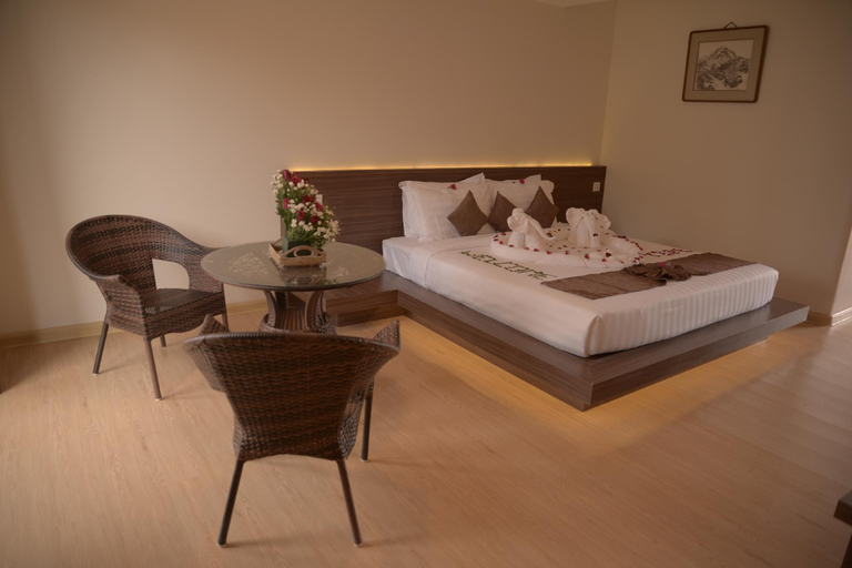 Bedroom 4, Thazin Palace A Hotel, Thandwe