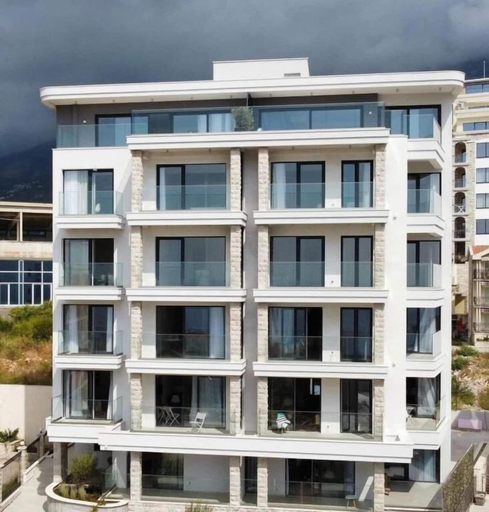 Exterior & Views, One bedroom apartment with pool Jane