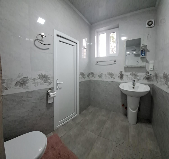 Others 3, Kutaisi City Heart Apartment, Tskaltubo